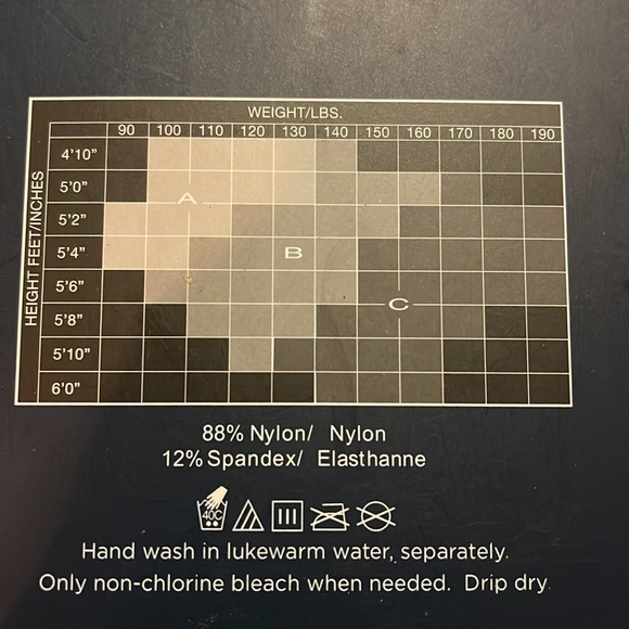 Franco Sarto sheet to waist small nude nylons - Picture 3 of 3